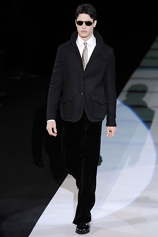 Giorgio Armani / - 2009-2010